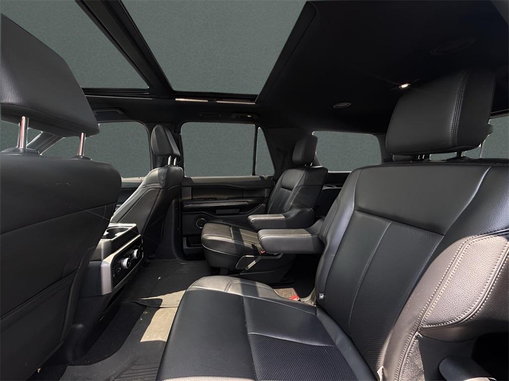 used 2021 Ford Expedition car, priced at $31,822