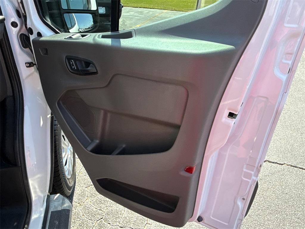 used 2023 Ford Transit-250 car, priced at $33,399