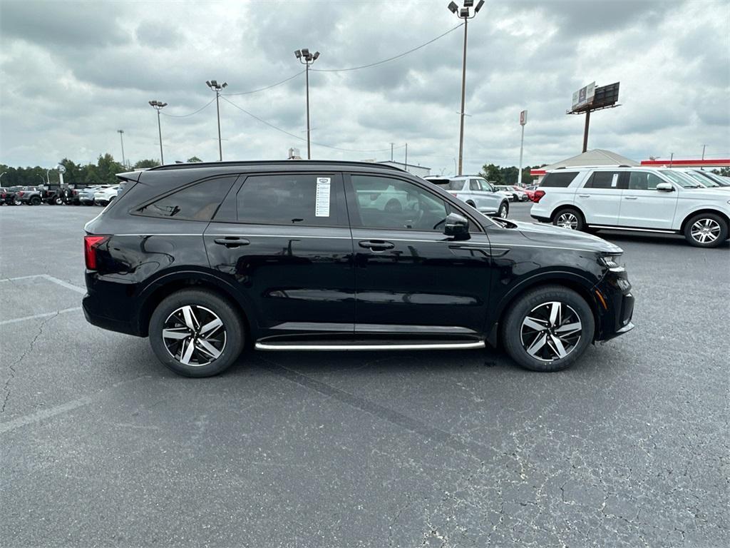 used 2023 Kia Sorento car, priced at $26,974