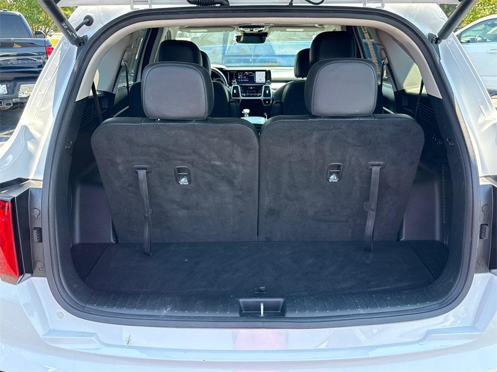 used 2023 Kia Sorento car, priced at $33,986