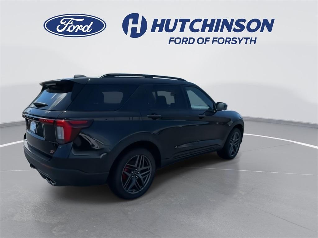 new 2025 Ford Explorer car, priced at $55,058