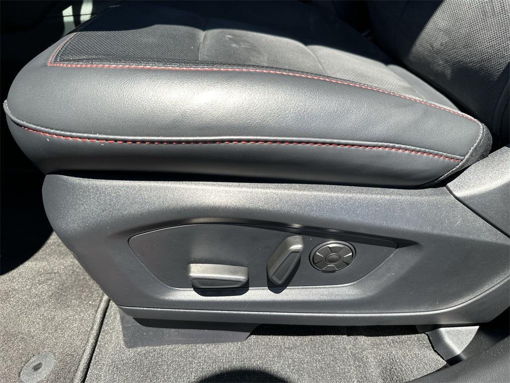 new 2025 Ford Explorer car, priced at $55,058
