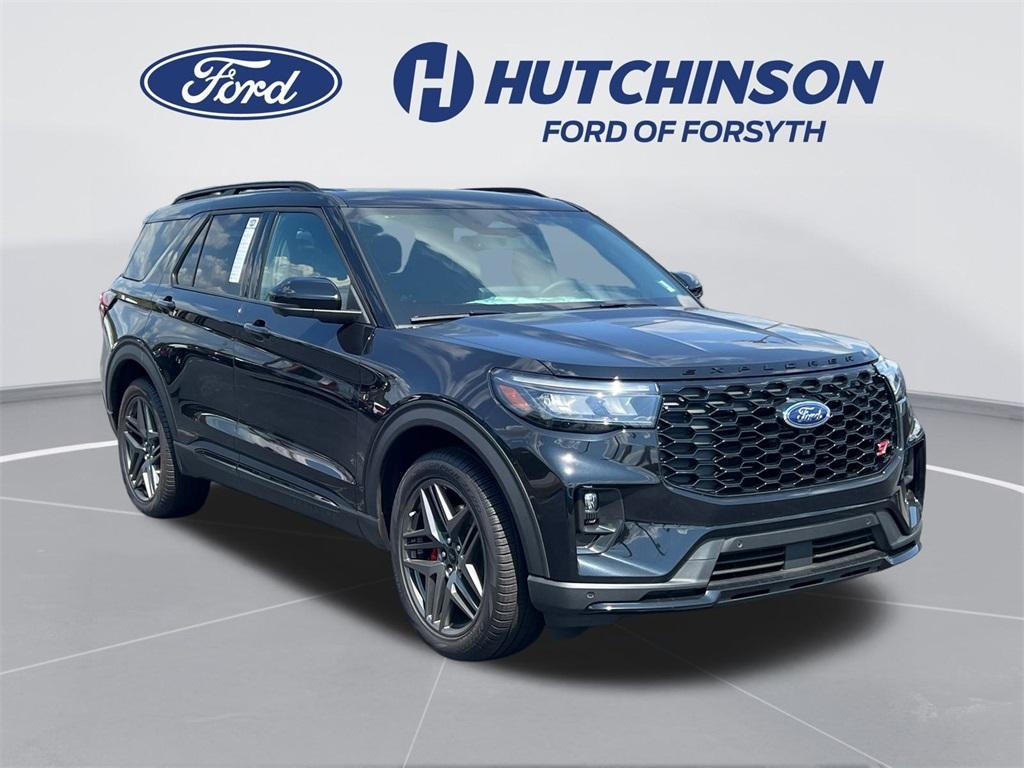 new 2025 Ford Explorer car, priced at $55,058