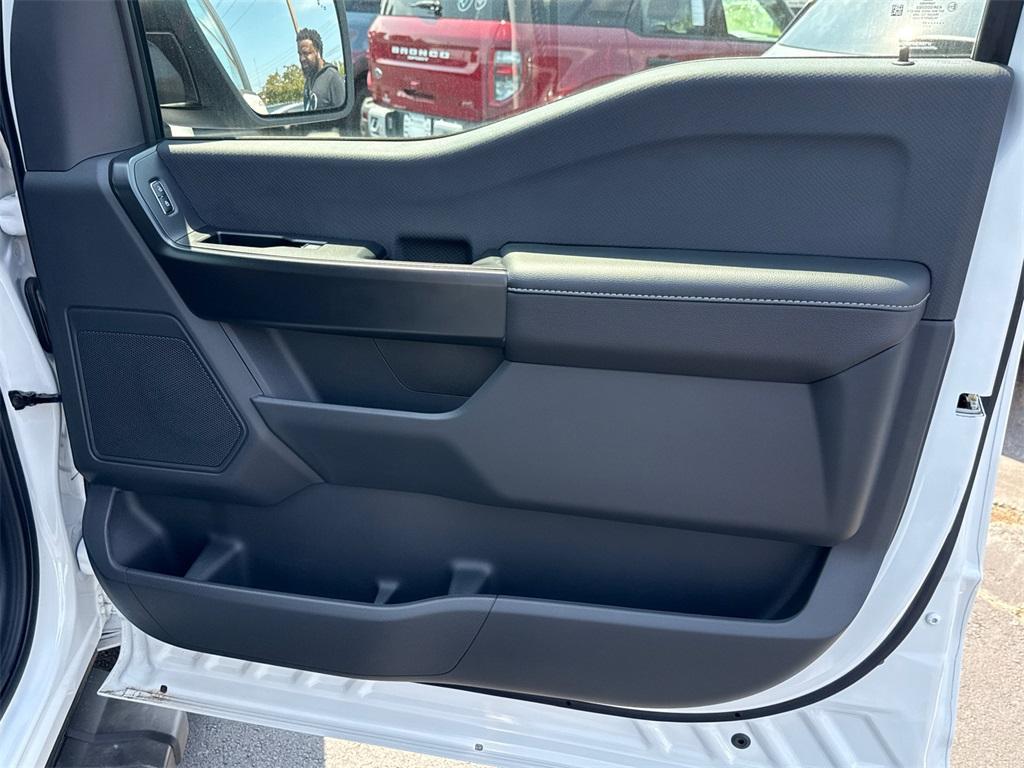 new 2025 Ford F-150 car, priced at $48,493
