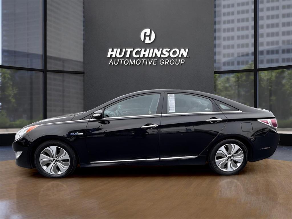 used 2014 Hyundai Sonata Hybrid car, priced at $7,995