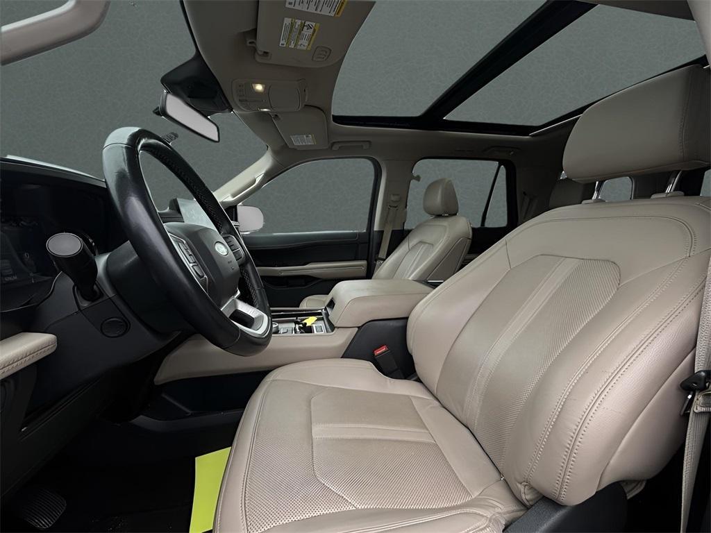 used 2022 Ford Expedition car, priced at $39,995