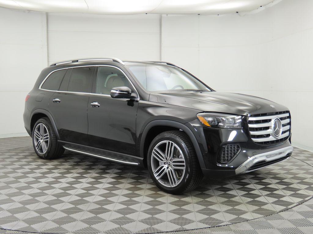 new 2025 Mercedes-Benz GLS 450 car, priced at $98,385