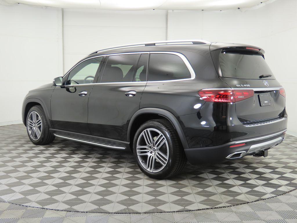 new 2025 Mercedes-Benz GLS 450 car, priced at $98,385