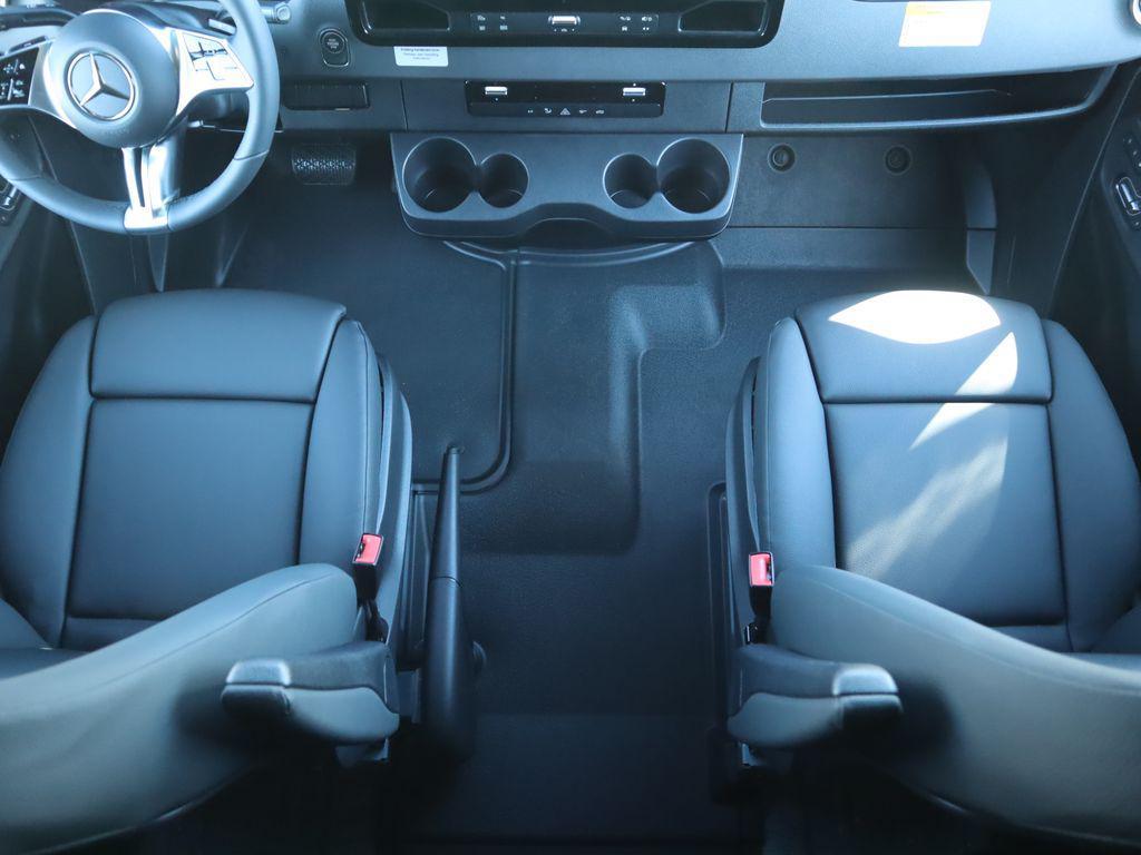 new 2025 Mercedes-Benz Sprinter 2500 car, priced at $76,972