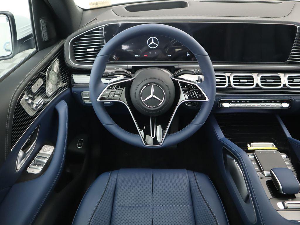 new 2026 Mercedes-Benz GLE 580 car, priced at $118,200