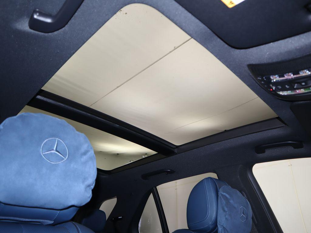 new 2026 Mercedes-Benz GLE 580 car, priced at $118,200