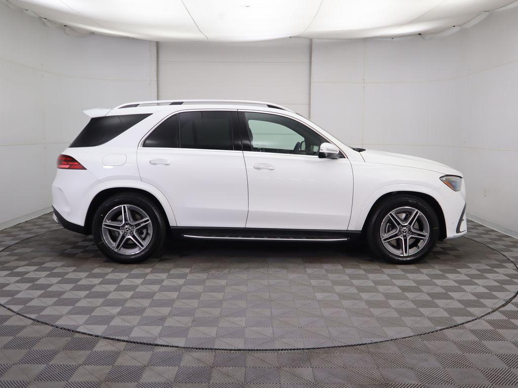new 2026 Mercedes-Benz GLE 580 car, priced at $118,200