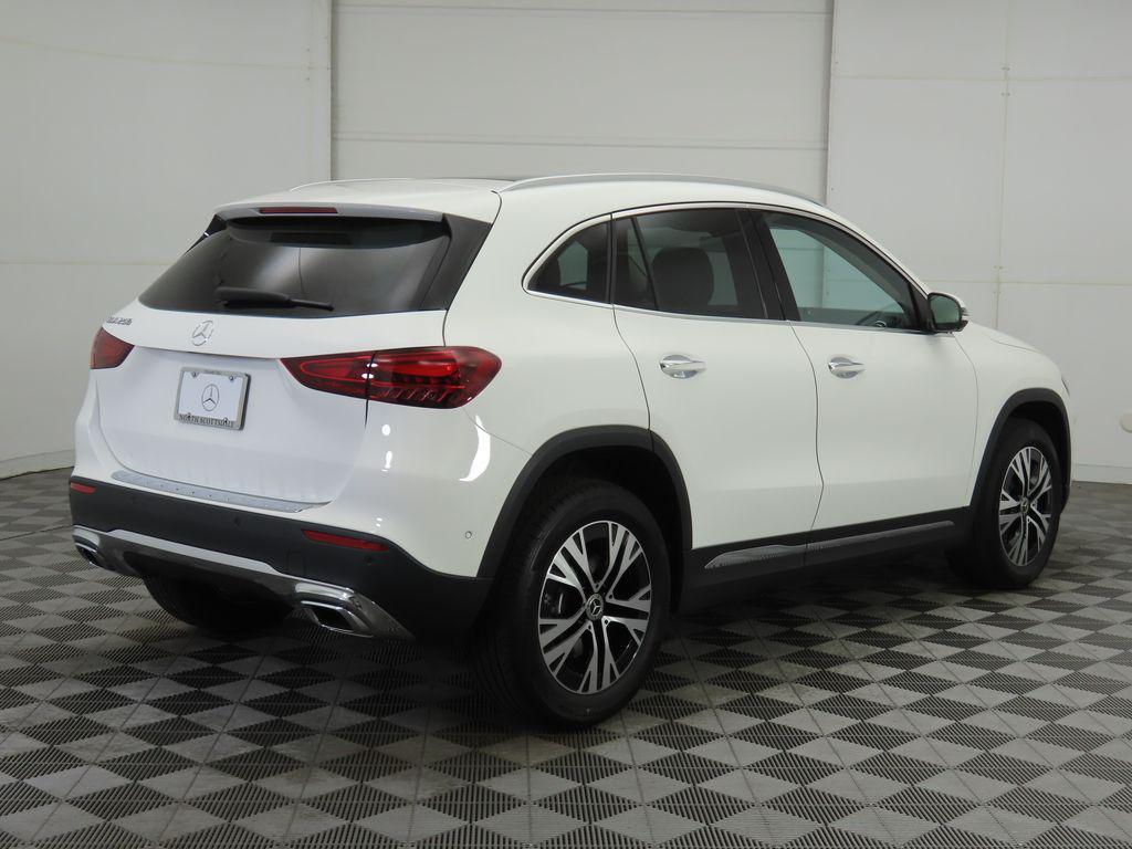 new 2026 Mercedes-Benz GLA 250 car, priced at $49,620