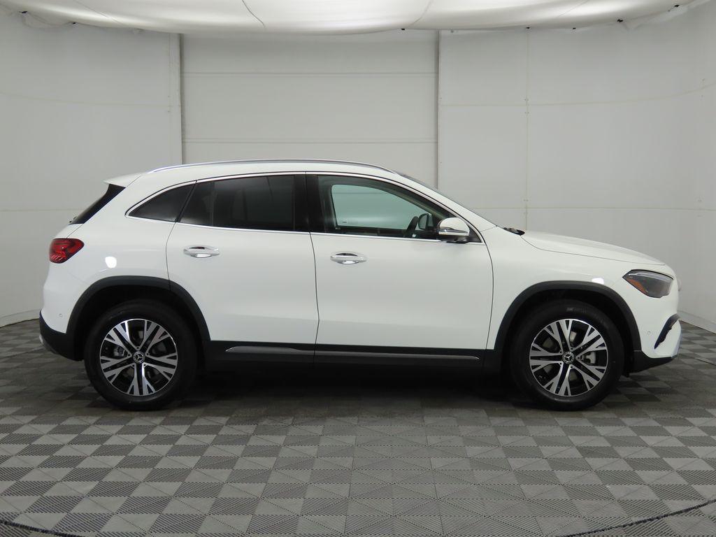 new 2026 Mercedes-Benz GLA 250 car, priced at $49,620