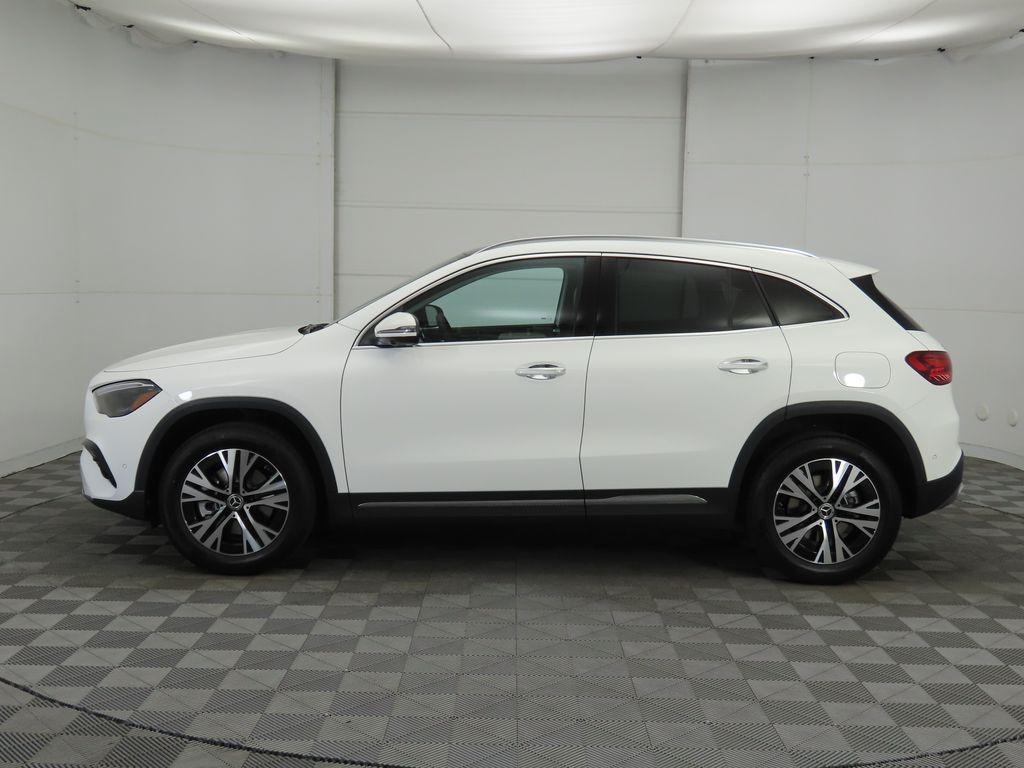 new 2026 Mercedes-Benz GLA 250 car, priced at $49,620