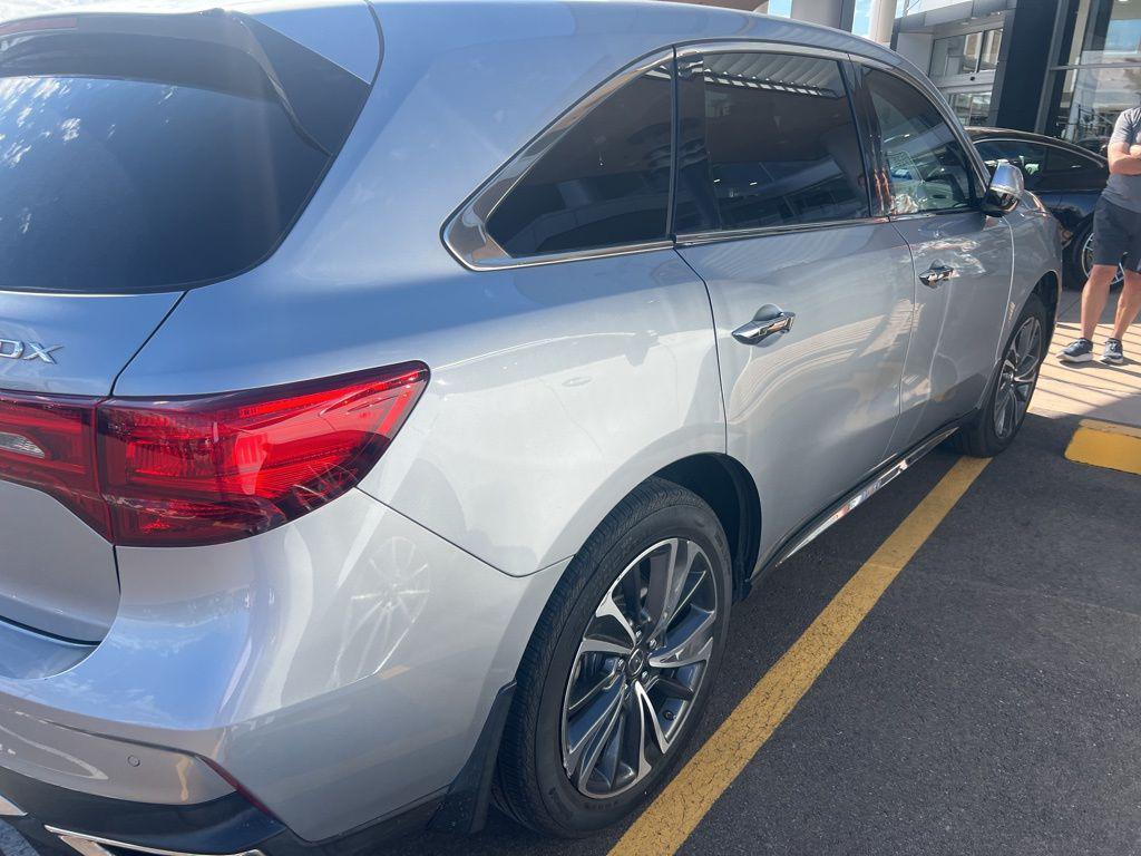 used 2020 Acura MDX car, priced at $26,920