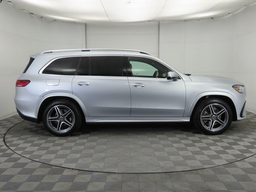 new 2025 Mercedes-Benz GLS 450 car, priced at $95,365