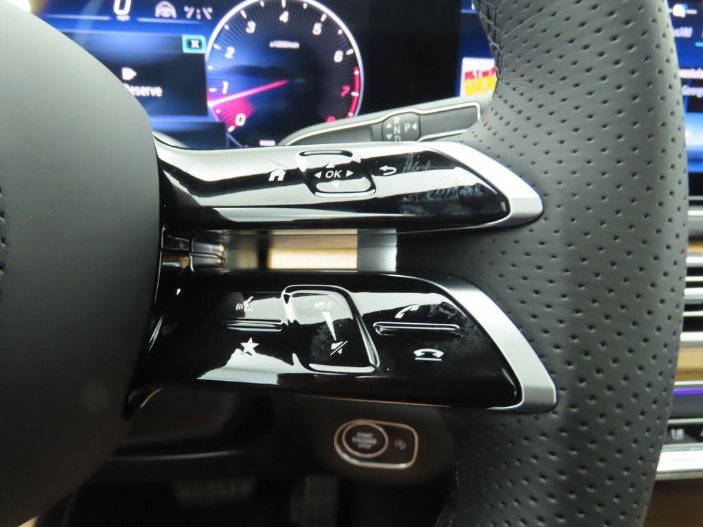 new 2025 Mercedes-Benz GLS 450 car, priced at $95,365