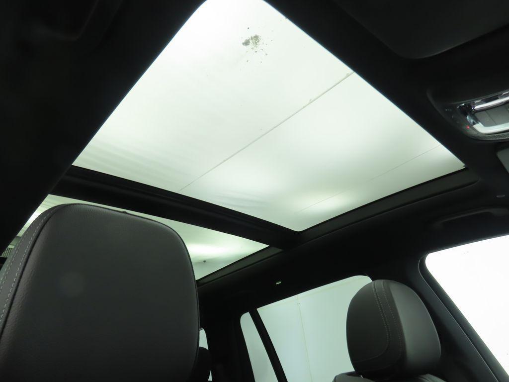 new 2025 Mercedes-Benz GLS 450 car, priced at $95,365