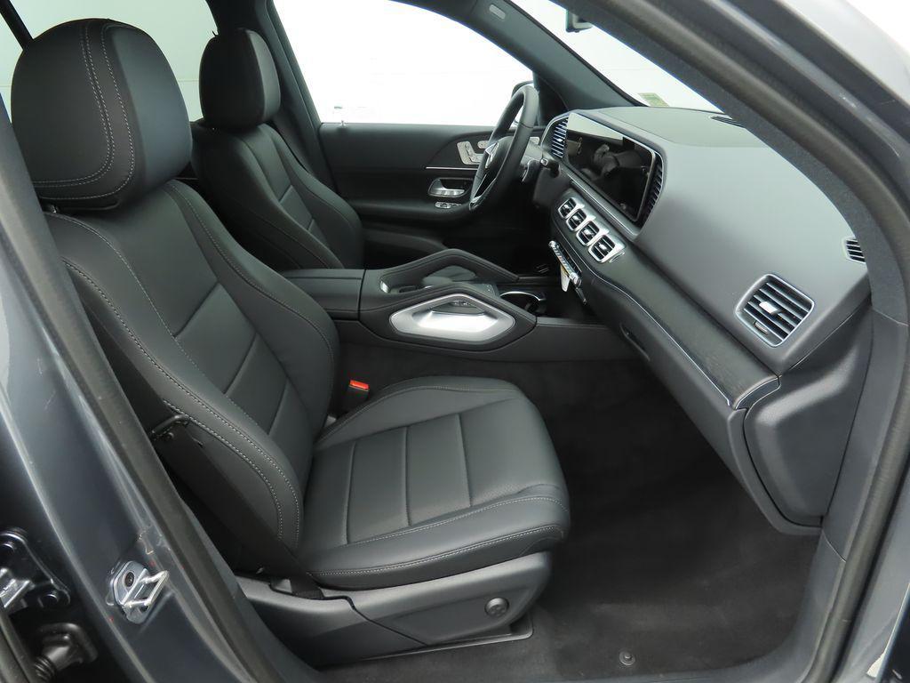 new 2026 Mercedes-Benz GLE 450e car, priced at $80,765