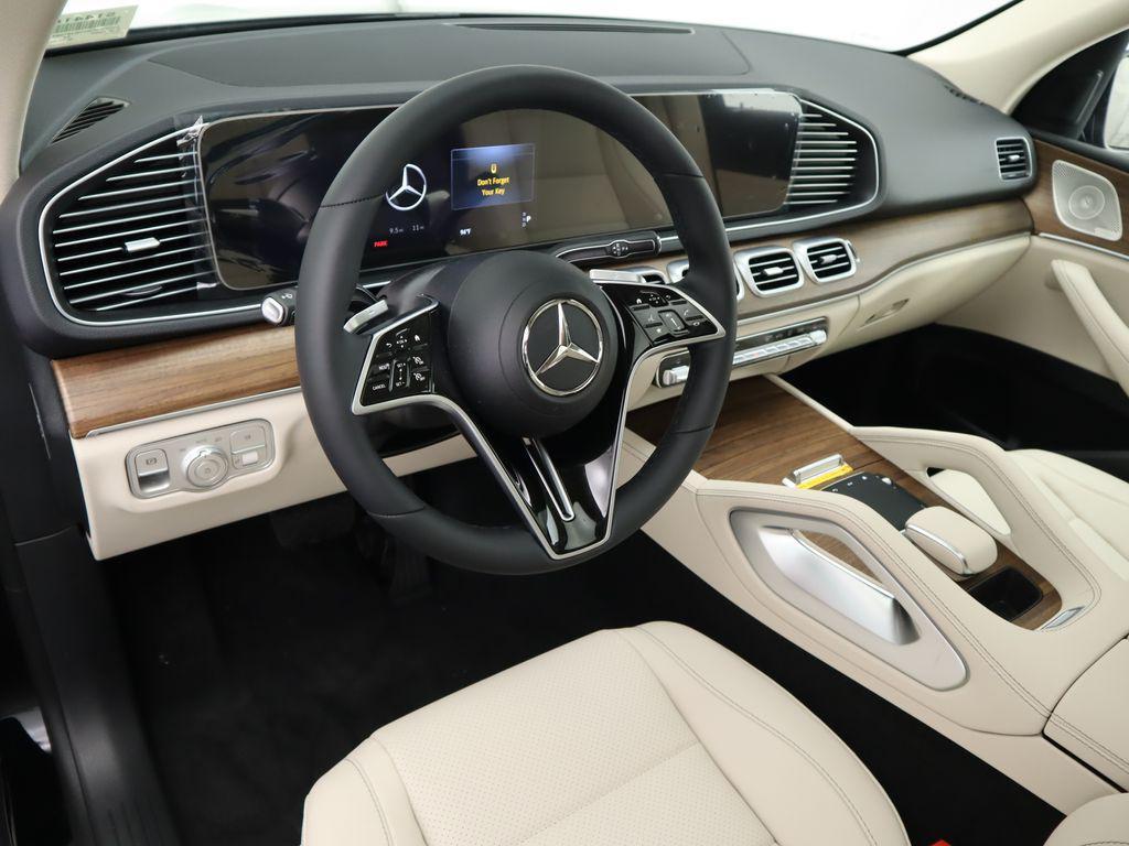 new 2025 Mercedes-Benz GLE 350 car, priced at $66,630
