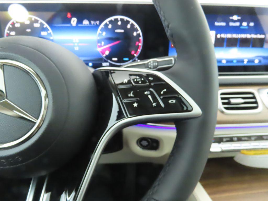 new 2026 Mercedes-Benz GLE 580 car, priced at $100,075
