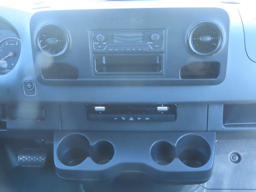 new 2025 Mercedes-Benz Sprinter 2500 car, priced at $62,648