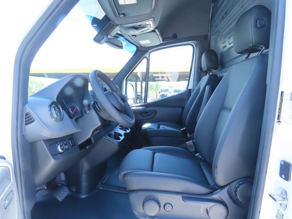 new 2025 Mercedes-Benz Sprinter 2500 car, priced at $62,648