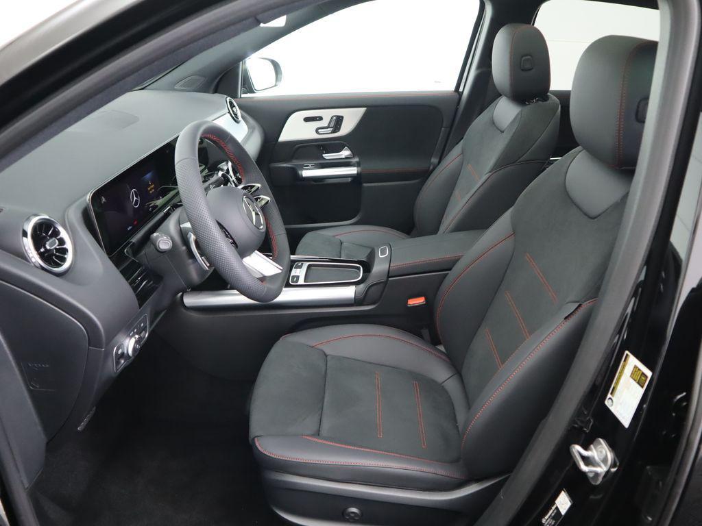 new 2026 Mercedes-Benz GLA 250 car, priced at $49,895