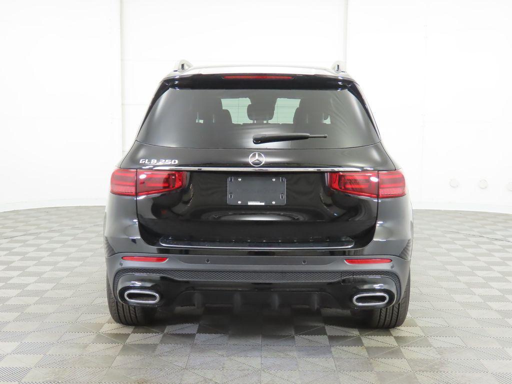 used 2025 Mercedes-Benz GLB 250 car, priced at $39,994