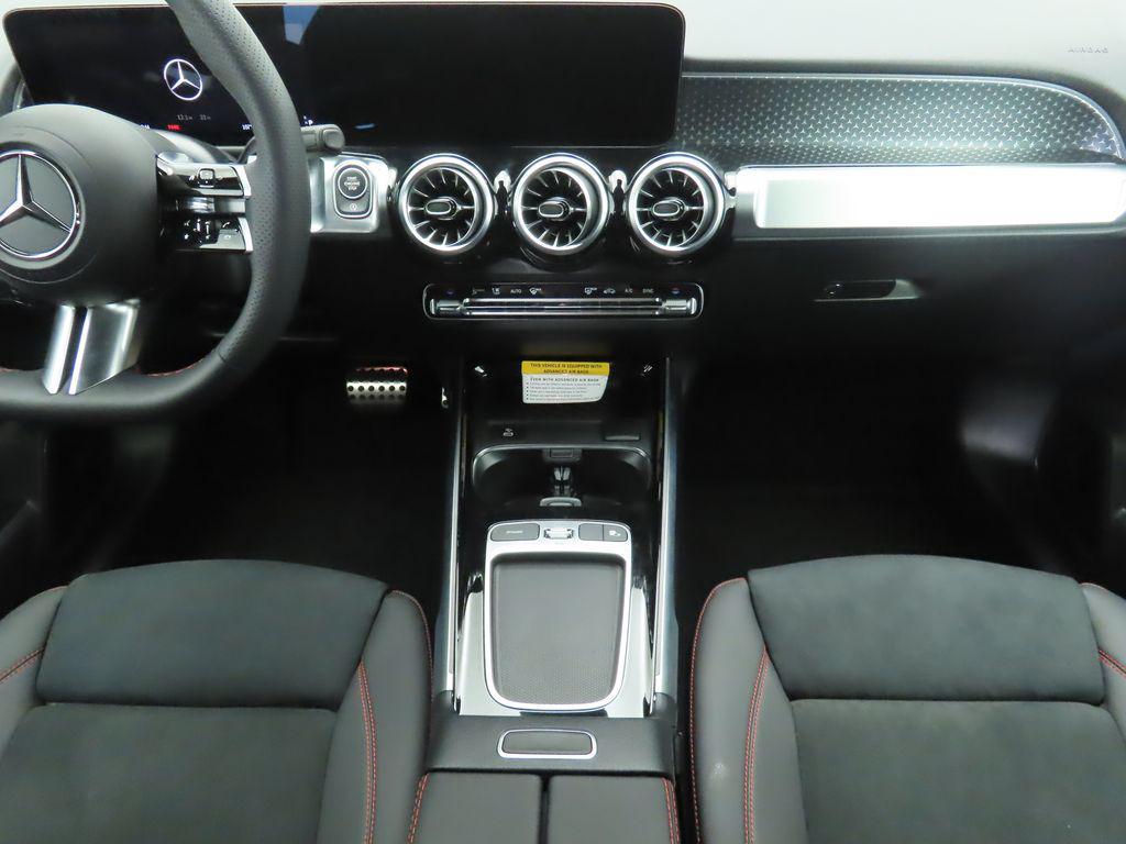 used 2025 Mercedes-Benz GLB 250 car, priced at $39,994