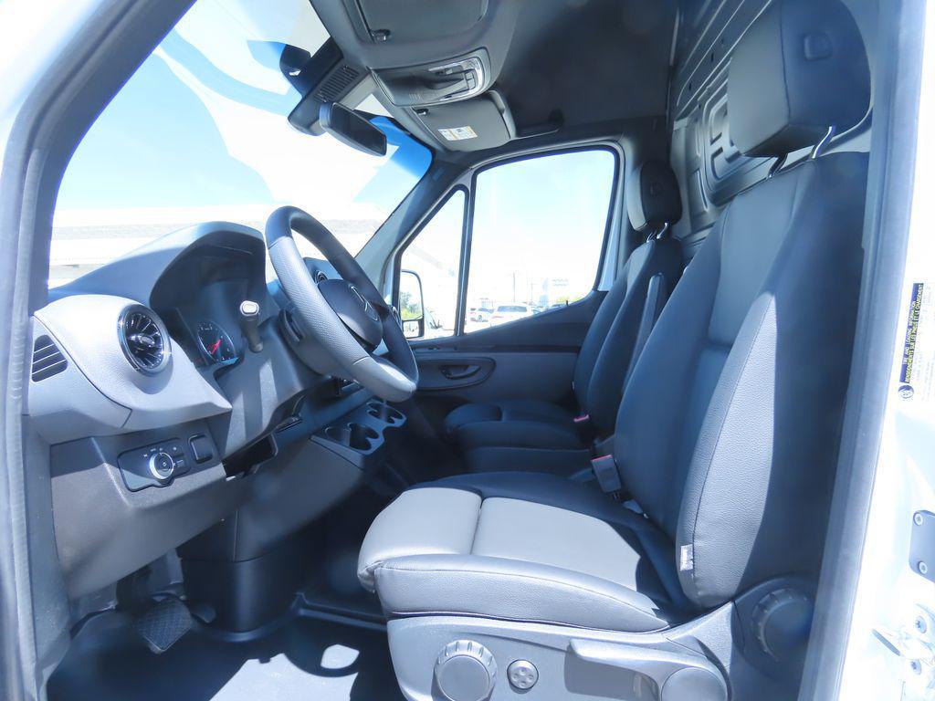 new 2025 Mercedes-Benz Sprinter 3500 car, priced at $72,239