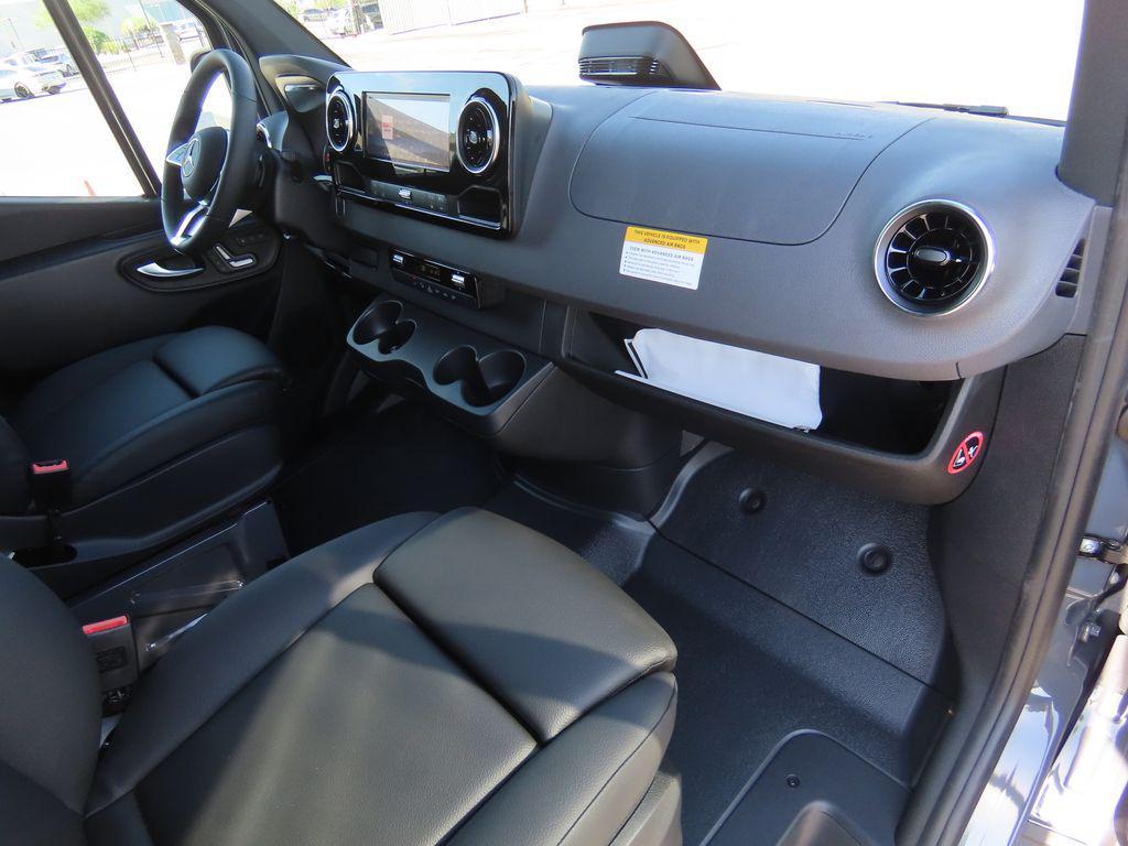 new 2025 Mercedes-Benz Sprinter 2500 car, priced at $79,298