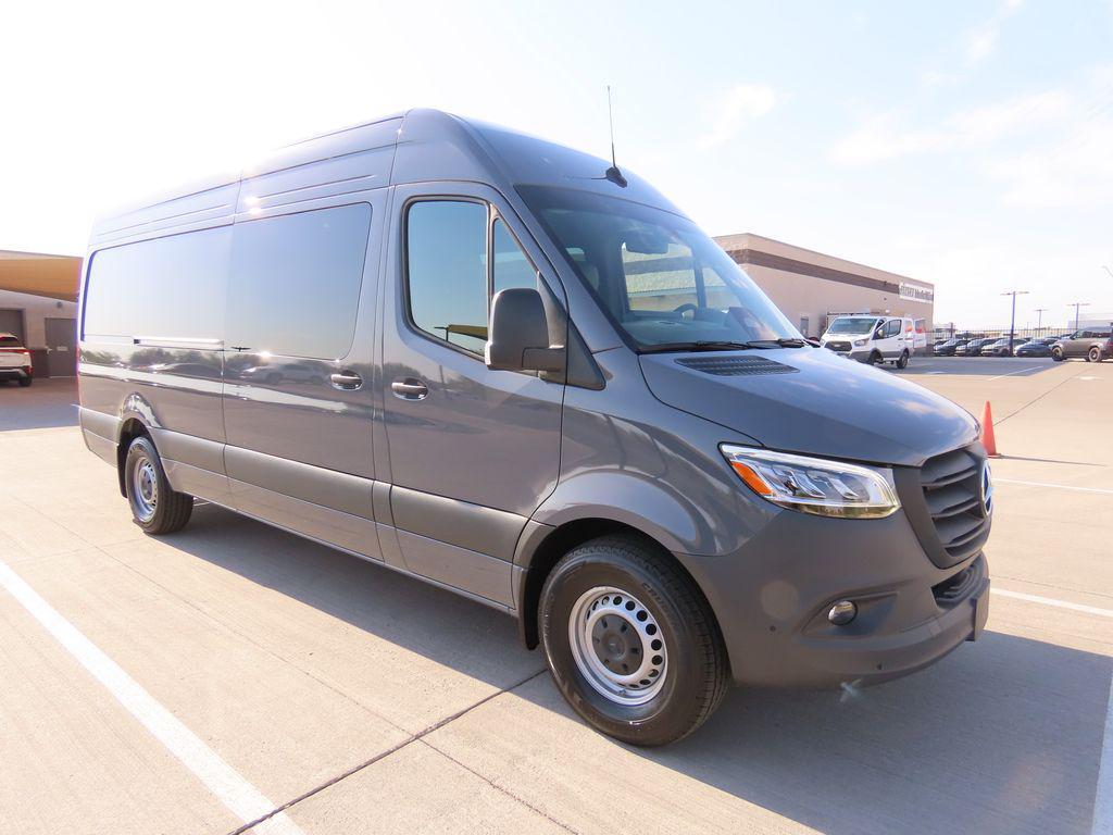 new 2025 Mercedes-Benz Sprinter 2500 car, priced at $79,298