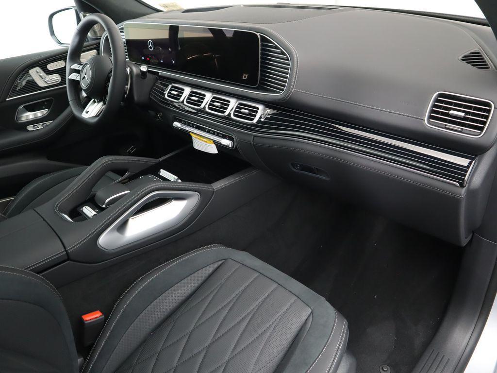 new 2026 Mercedes-Benz AMG GLS 63 car, priced at $171,105