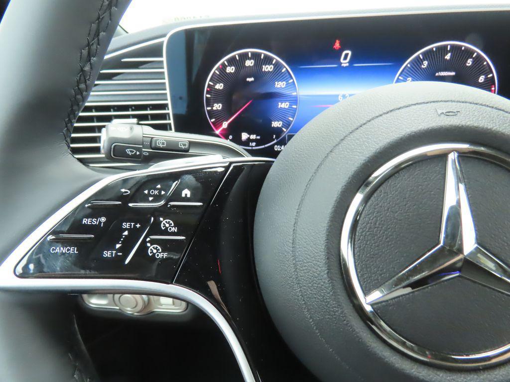 new 2026 Mercedes-Benz GLE 350 car, priced at $68,915