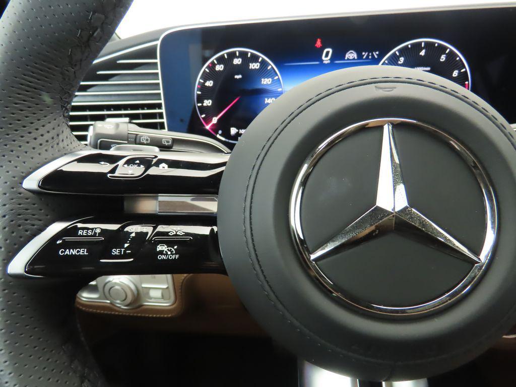 new 2026 Mercedes-Benz GLS 580 car, priced at $127,590