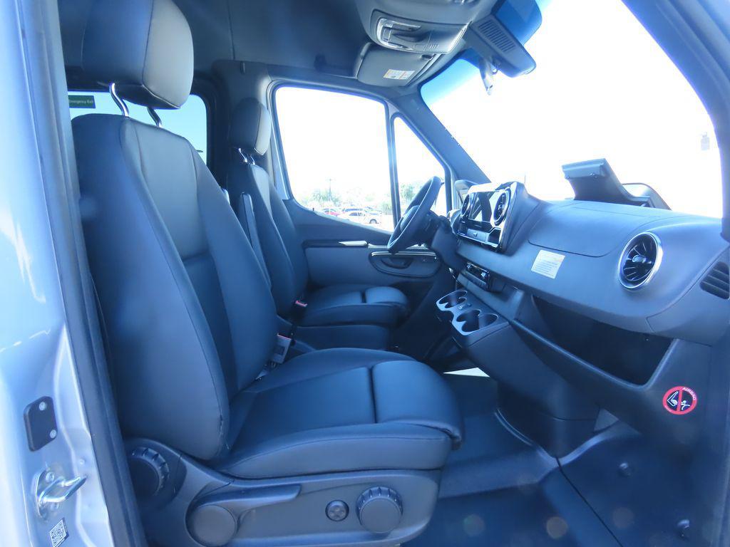 new 2025 Mercedes-Benz Sprinter 2500 car, priced at $76,316