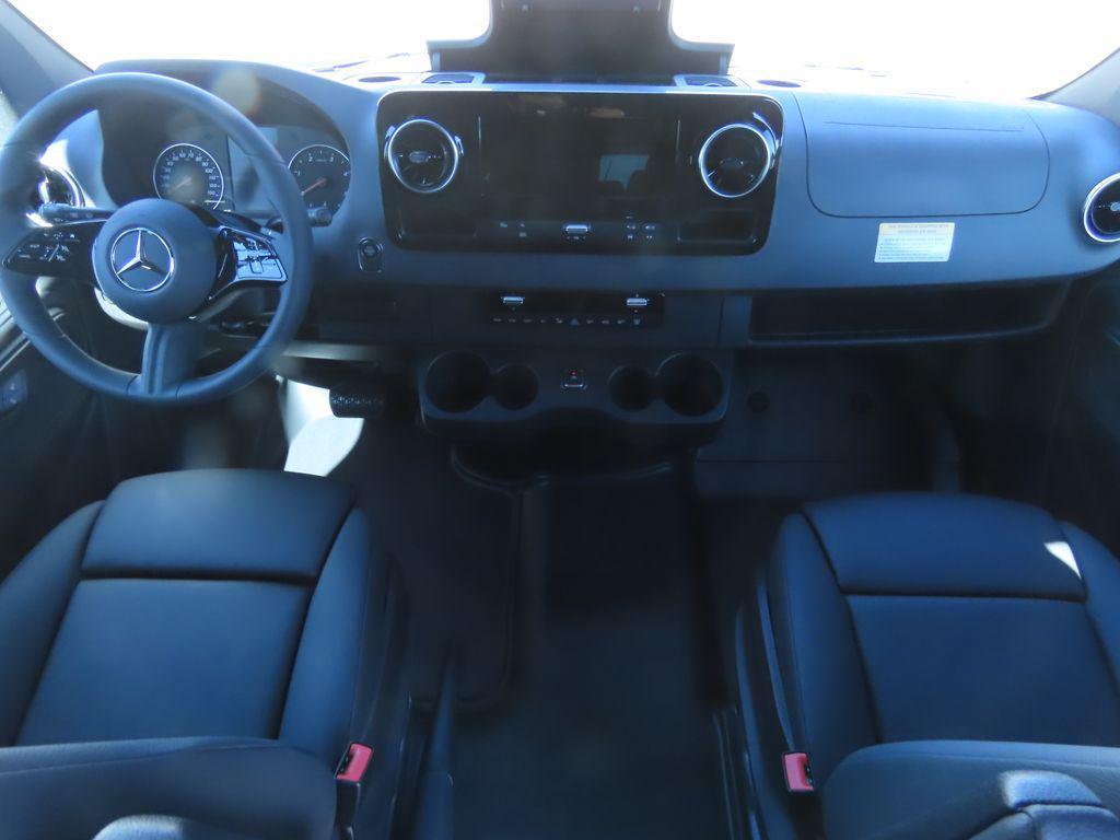 new 2025 Mercedes-Benz Sprinter 2500 car, priced at $76,316