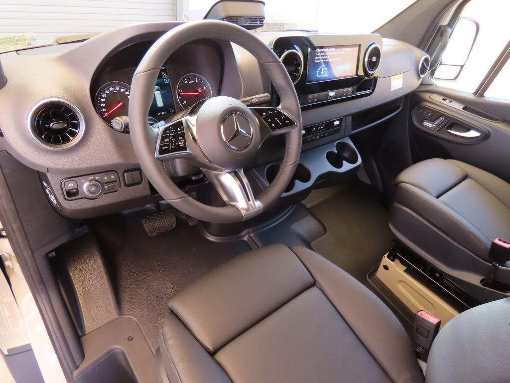new 2025 Mercedes-Benz Sprinter 2500 car, priced at $82,294