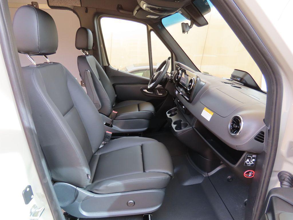 new 2025 Mercedes-Benz Sprinter 2500 car, priced at $74,693