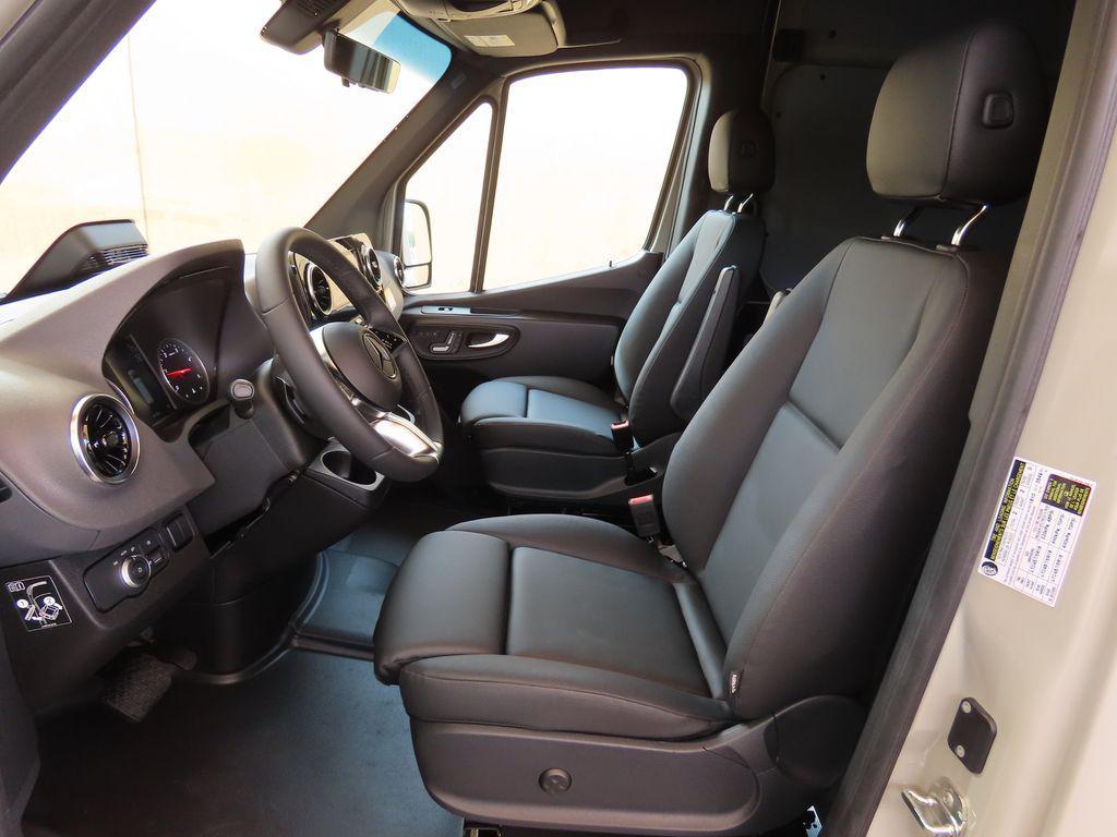 new 2025 Mercedes-Benz Sprinter 2500 car, priced at $74,693