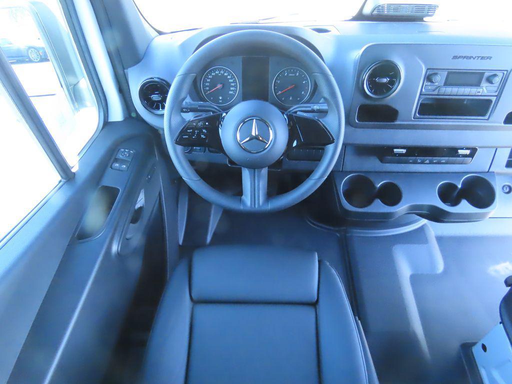 new 2025 Mercedes-Benz Sprinter 2500 car, priced at $59,098