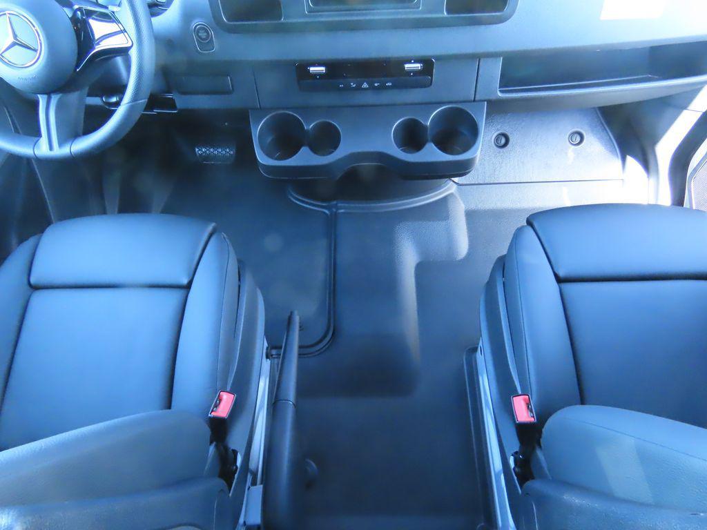 new 2025 Mercedes-Benz Sprinter 2500 car, priced at $59,098