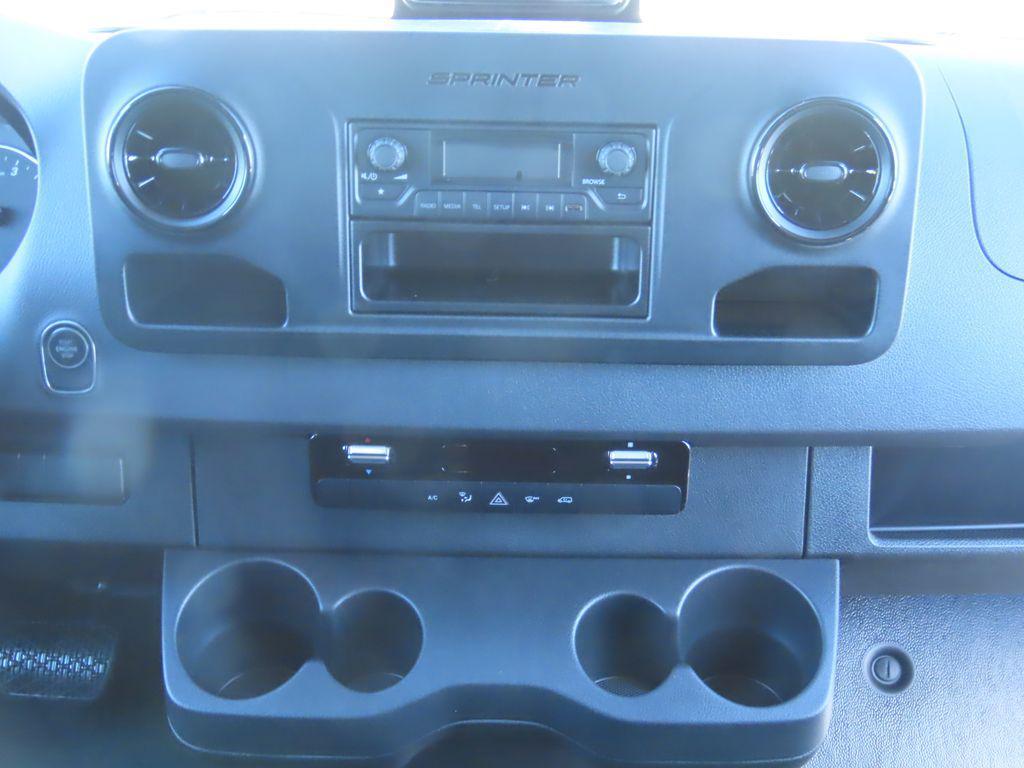 new 2025 Mercedes-Benz Sprinter 2500 car, priced at $59,098