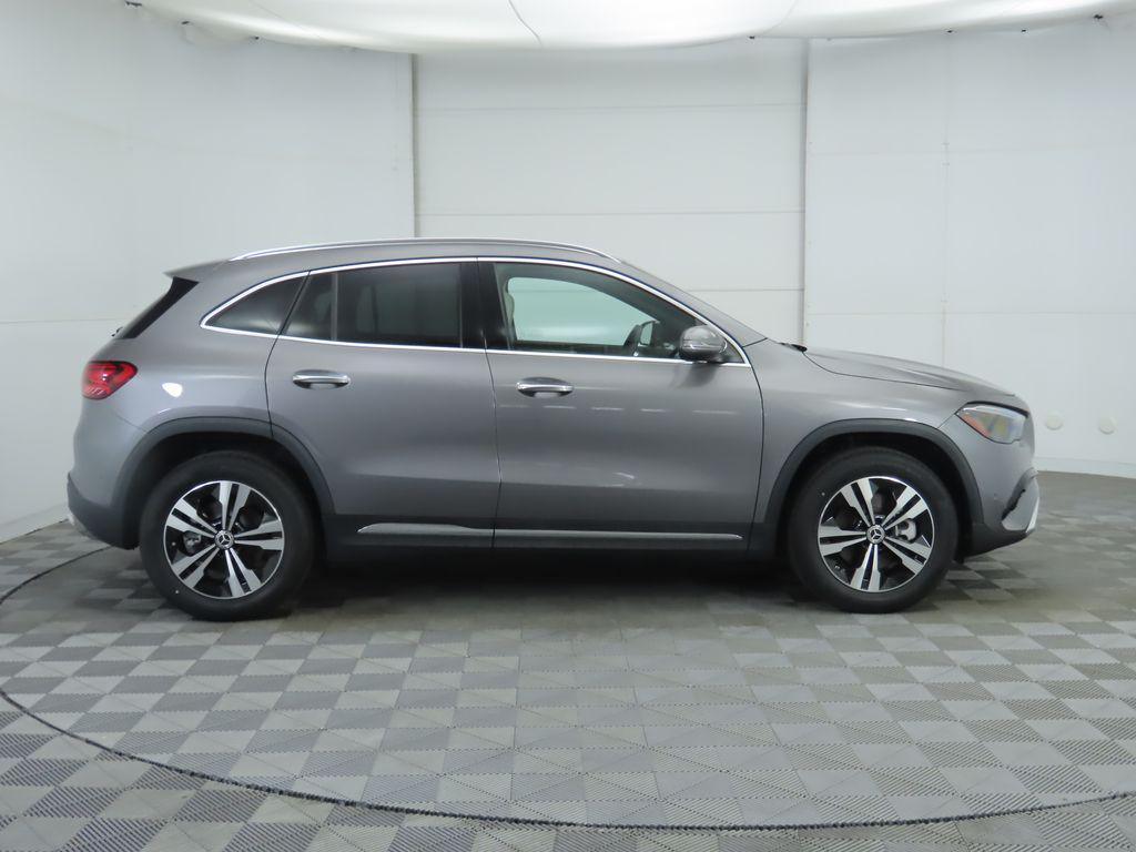 new 2025 Mercedes-Benz GLA 250 car, priced at $47,695