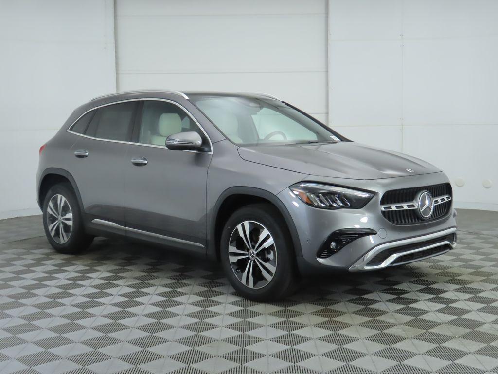 new 2025 Mercedes-Benz GLA 250 car, priced at $47,695