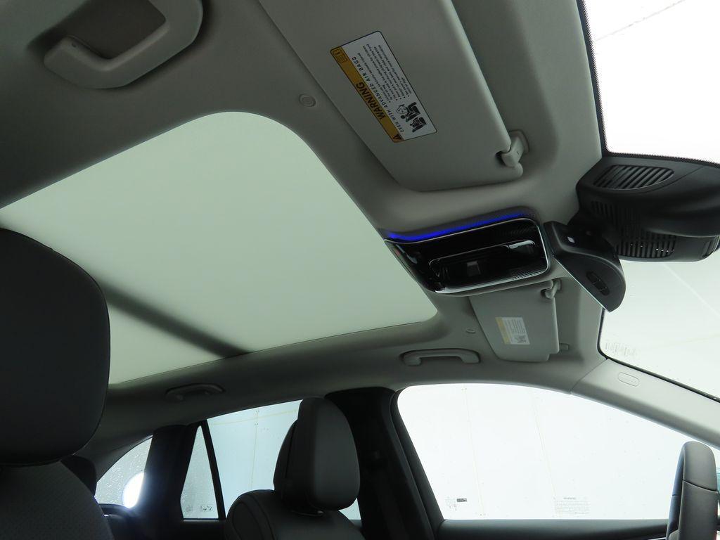 new 2026 Mercedes-Benz GLC 300 car, priced at $57,925