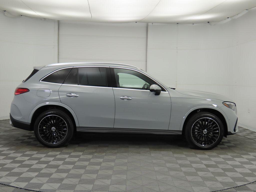 new 2025 Mercedes-Benz GLC 300 car, priced at $66,165