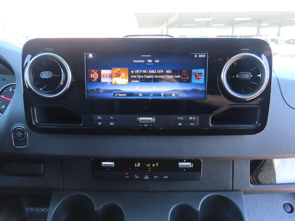 new 2025 Mercedes-Benz Sprinter 2500 car, priced at $82,294